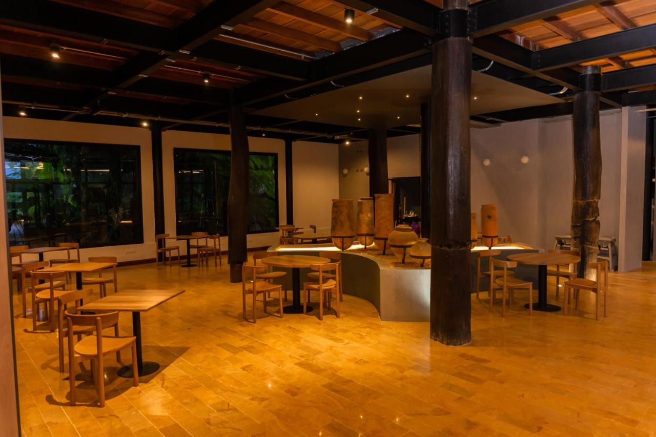 Termales El Otono Hotel Manizales Bagian luar foto The interior of the restaurant