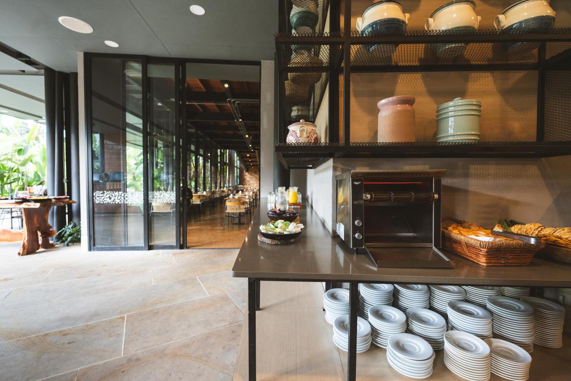 Termales El Otono Hotel Manizales Bagian luar foto The restaurant