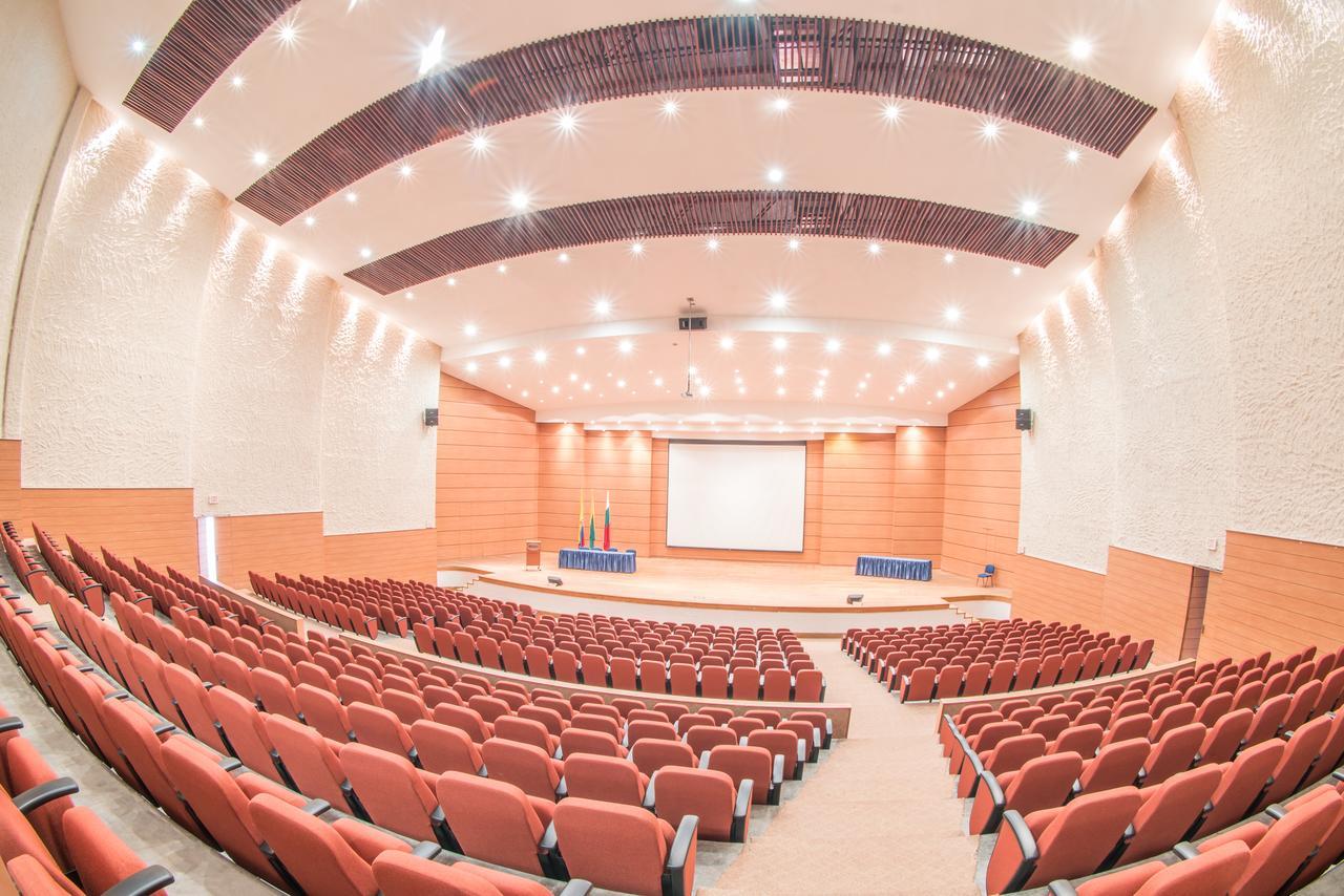 Termales El Otono Hotel Manizales Bagian luar foto Auditorium
